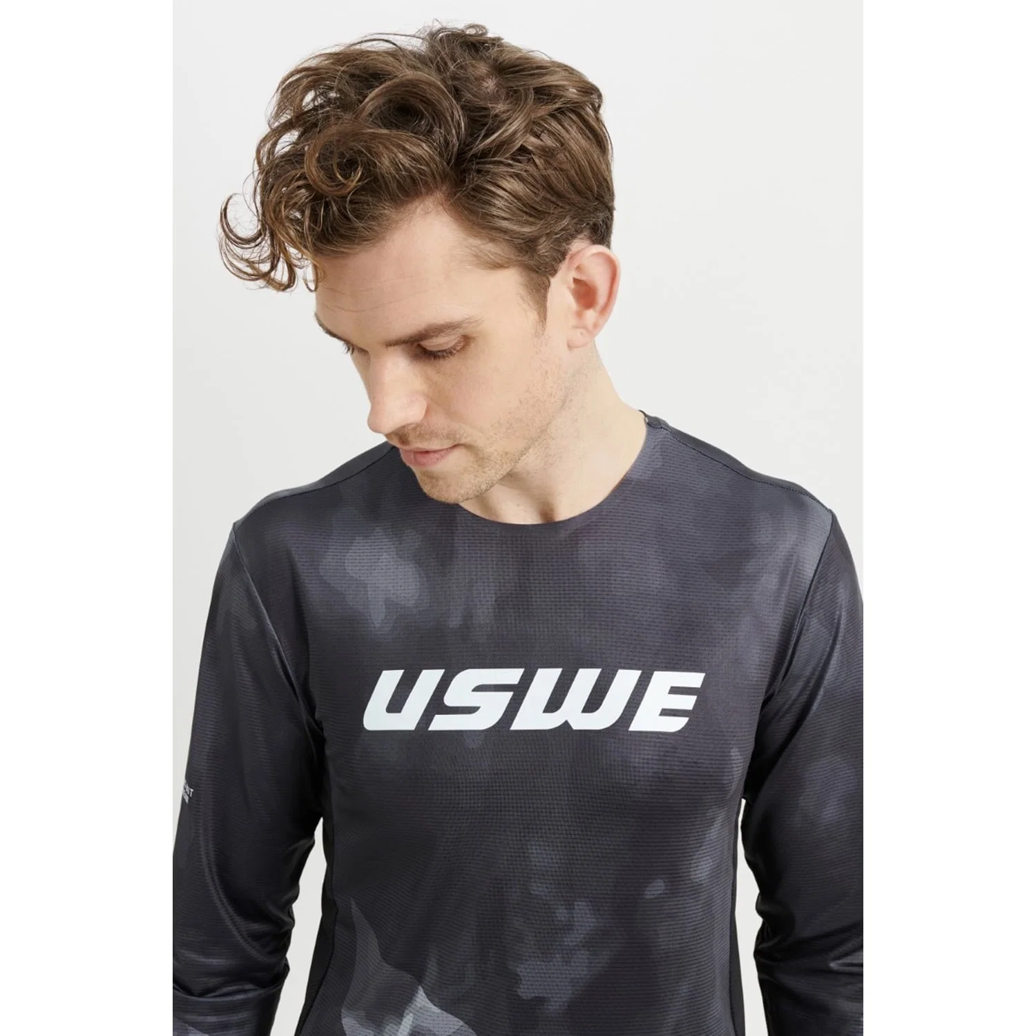 USWE LUFTIG MTB koszulka z długim rękawem czarna - Image 8