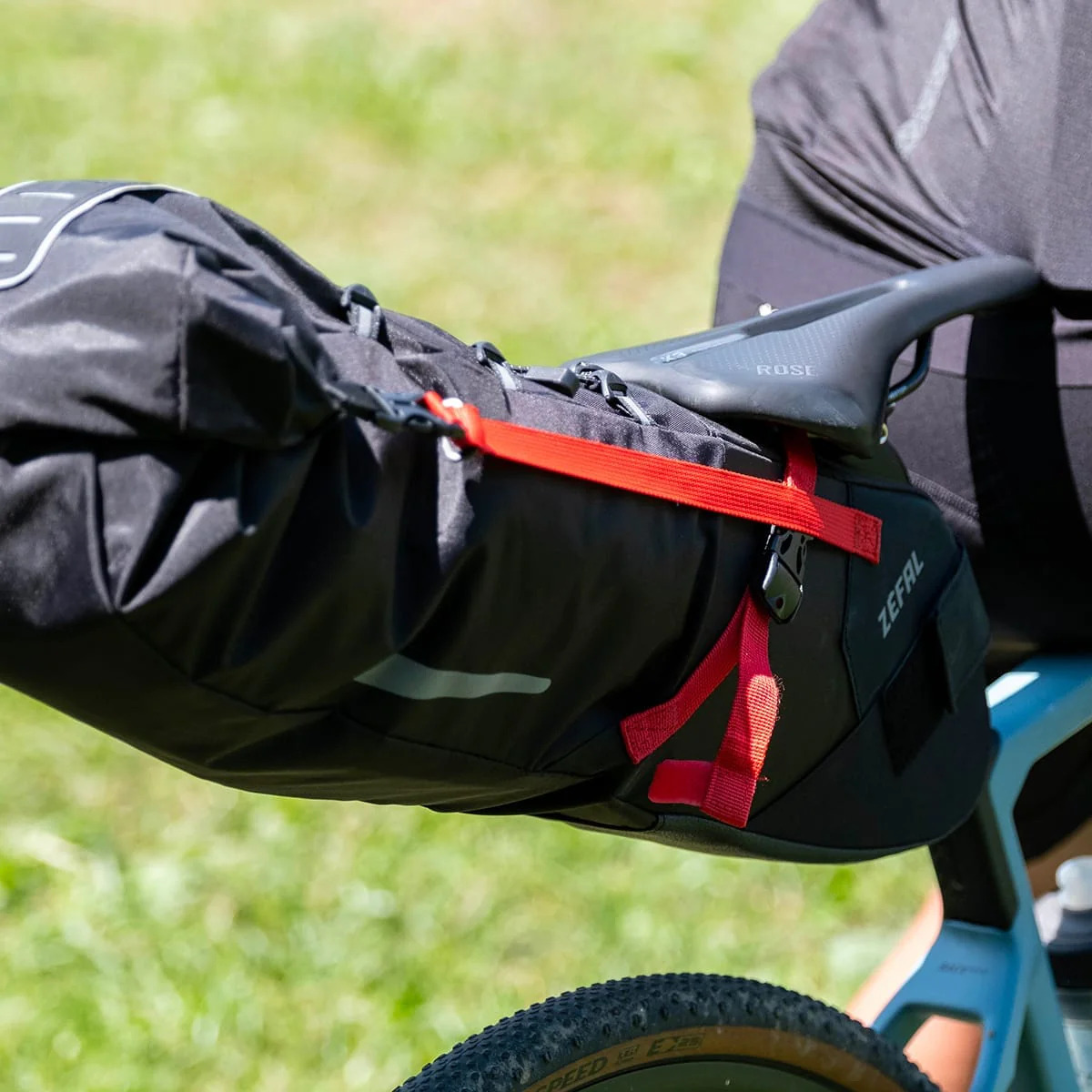ZEFAL Z ADVENTURE R17 Torba pod siodło 8 L - 17 L Czarna - Image 9